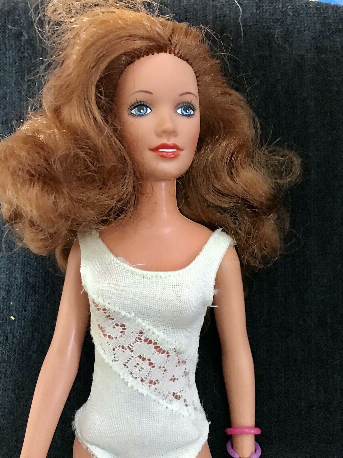 1978 Vintage Redhead Darci Doll (erica?) Kenner + 4 Outfits Hong Kong